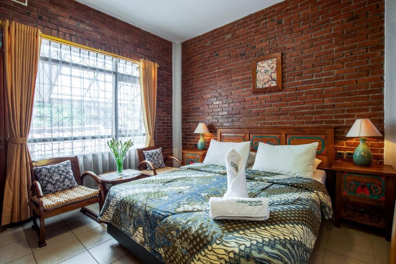 Sekararum Butik Syariah Guesthouse Bandung Eksteriør billede