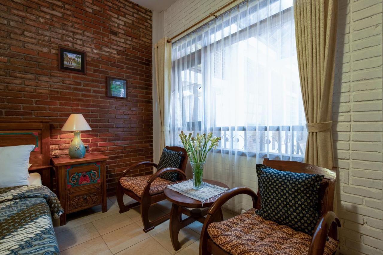 Sekararum Butik Syariah Guesthouse Bandung Eksteriør billede