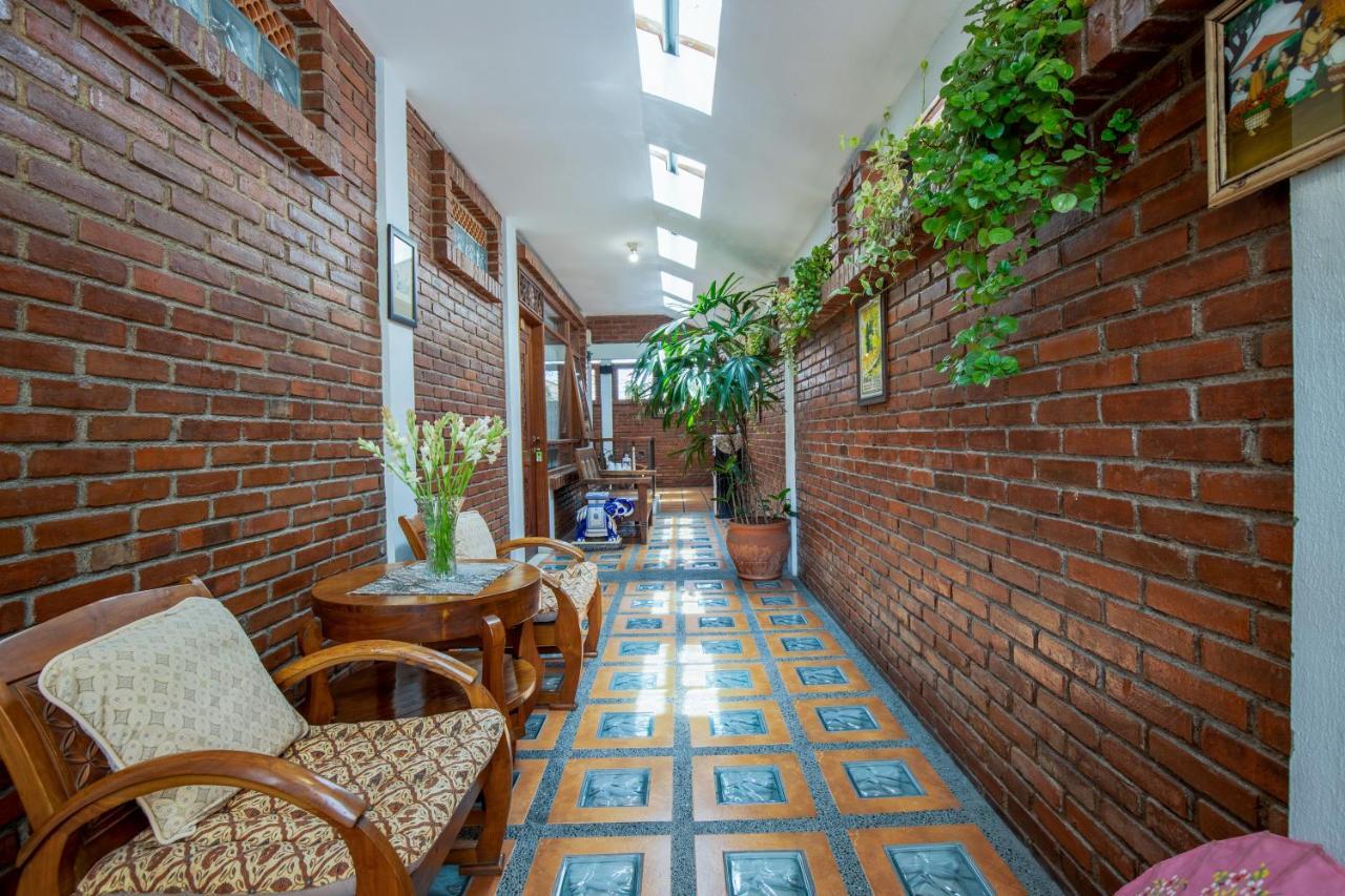 Sekararum Butik Syariah Guesthouse Bandung Eksteriør billede