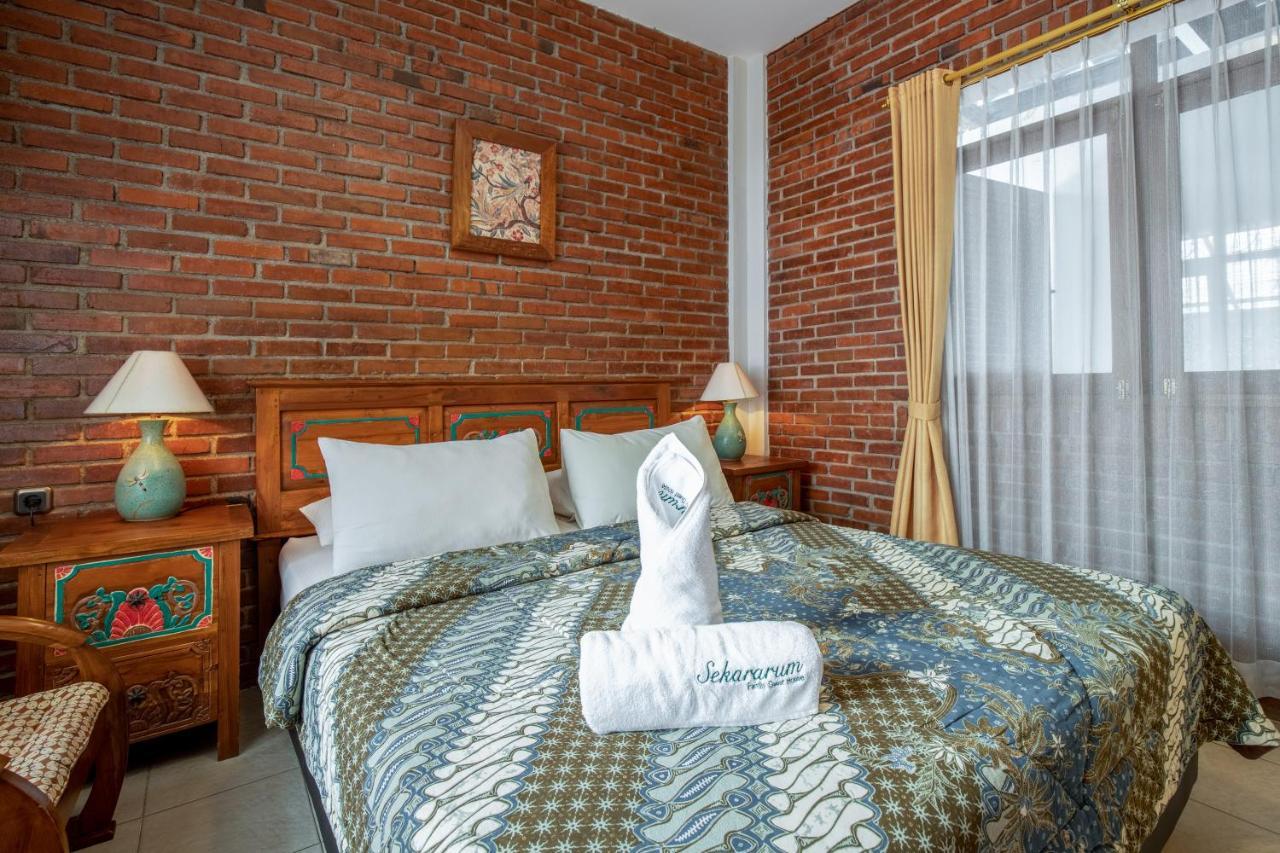 Sekararum Butik Syariah Guesthouse Bandung Eksteriør billede